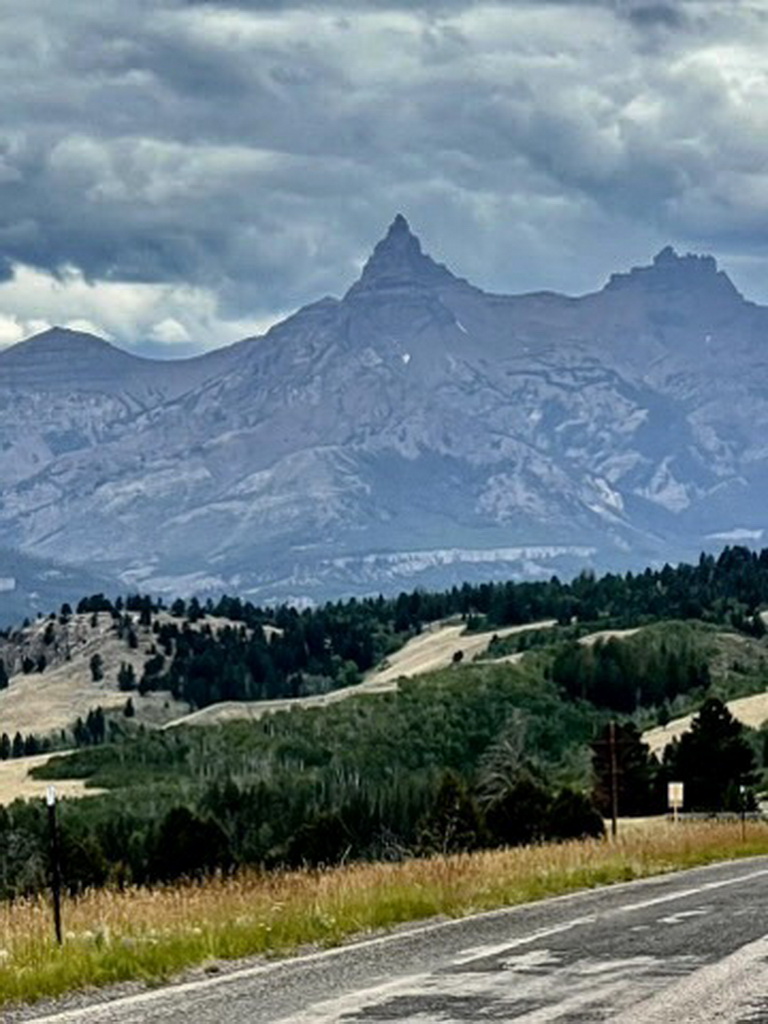 Best of the West Tour 2025