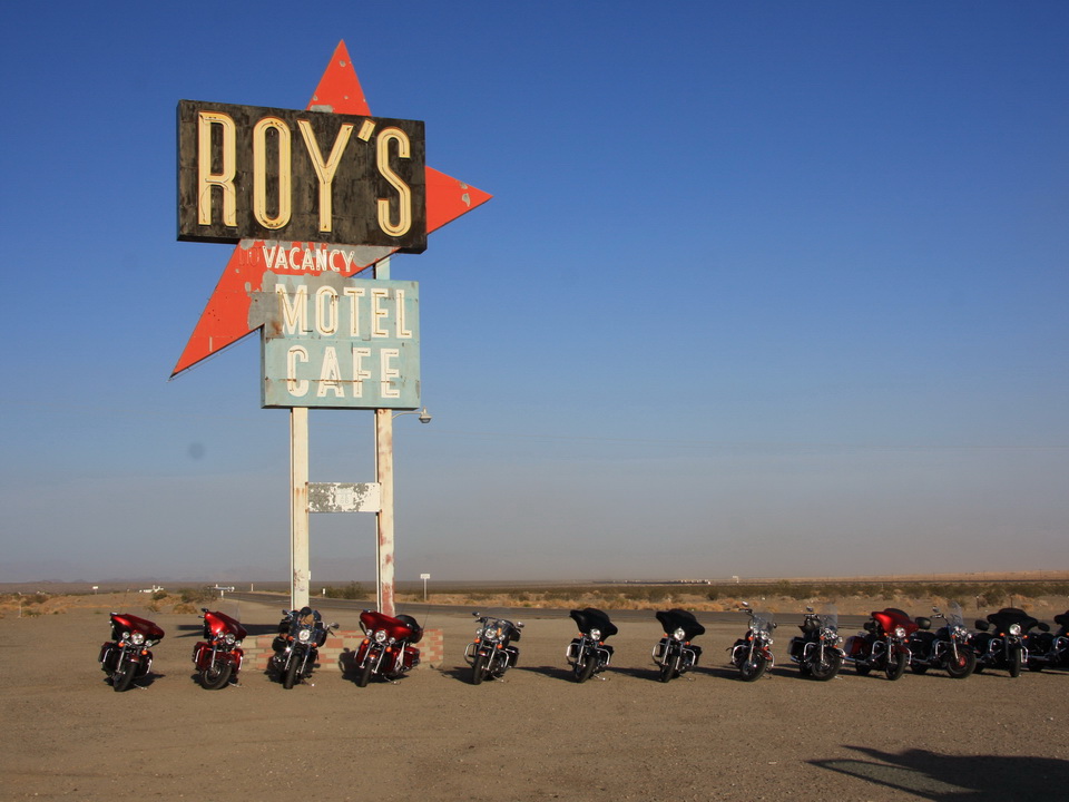 Roy's Café