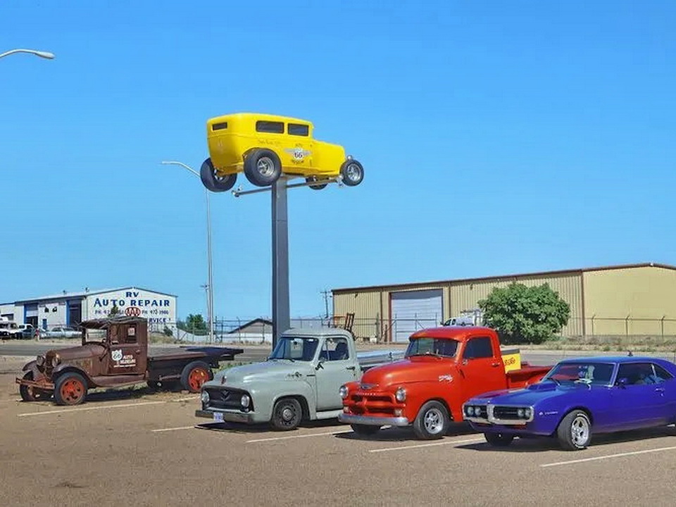 Route 66 Auto Museum